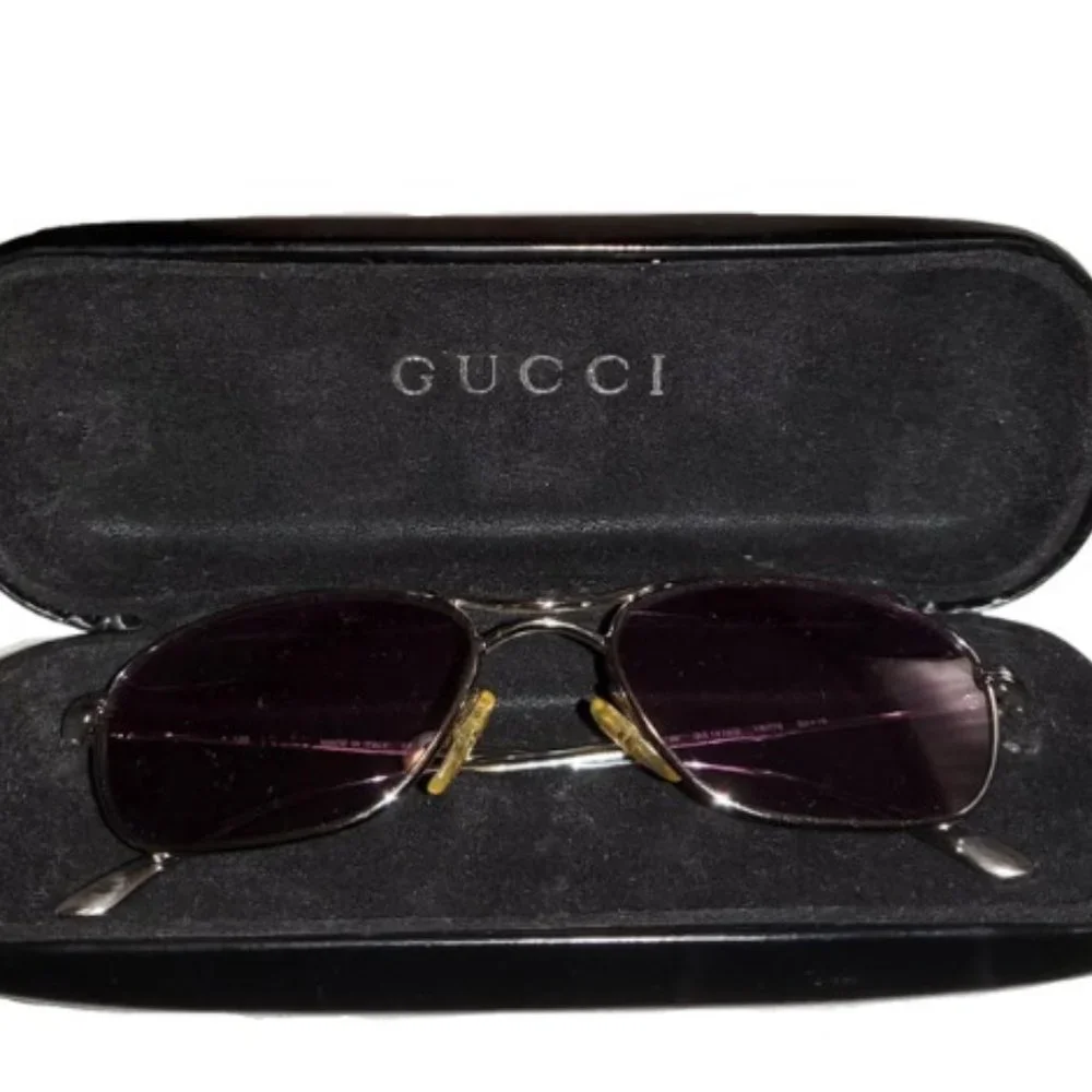 Gucci Men's Black Frame Sunglasses with Purple Lenses
